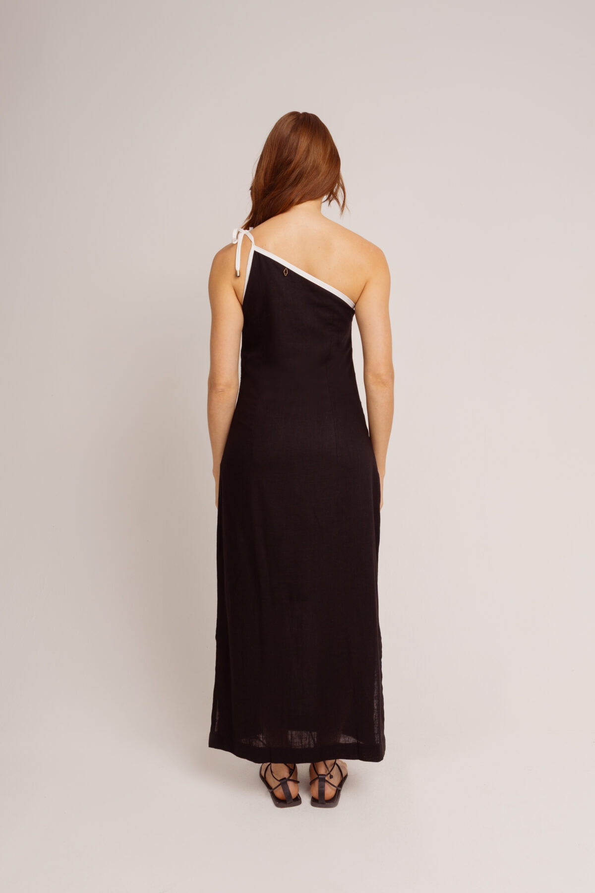 Vestido Ombro Único Viés Preto - Image 4